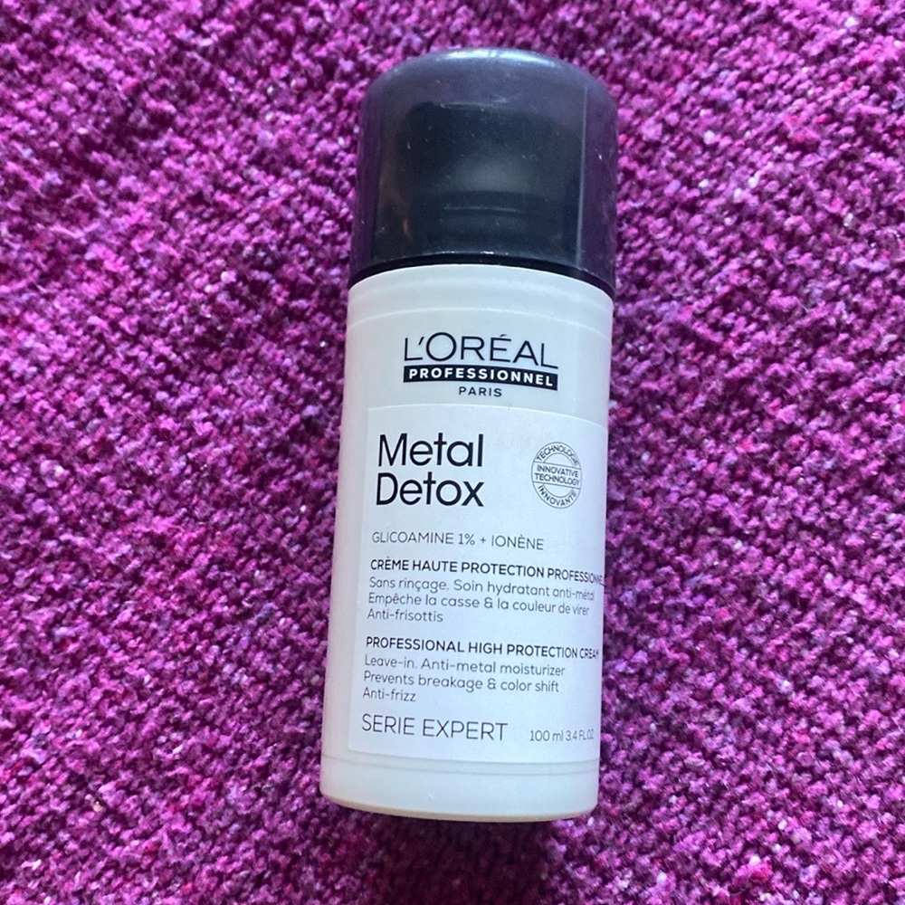 L’Oréal Metal  de tox leave in treatment